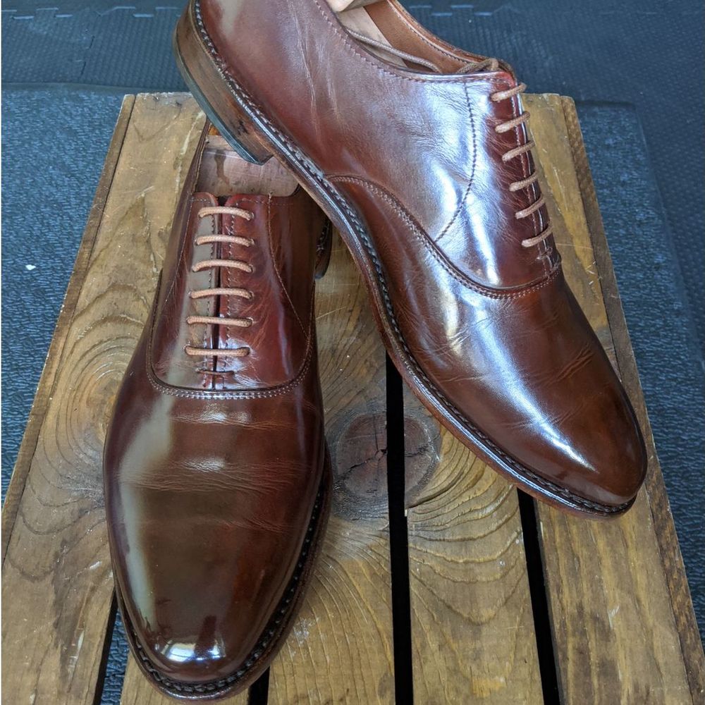 SOLD! Allen Edmonds Carlyle Oxford SZ 11.5